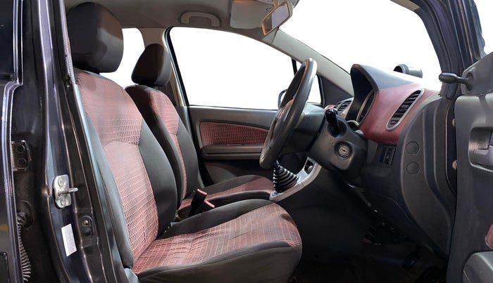 2013 Maruti Ritz VXI, Petrol, Manual, 32,592 km, Right Side Front Door Cabin