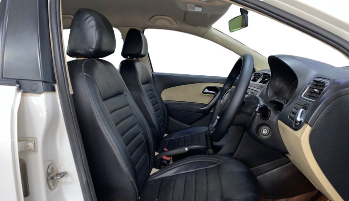 2015 Volkswagen Polo HIGHLINE1.2L, Petrol, Manual, 94,289 km, Right Side Front Door Cabin