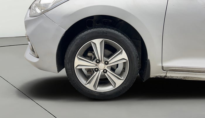 2018 Hyundai Verna 1.6 VTVT SX, Petrol, Manual, 25,790 km, Left Front Wheel