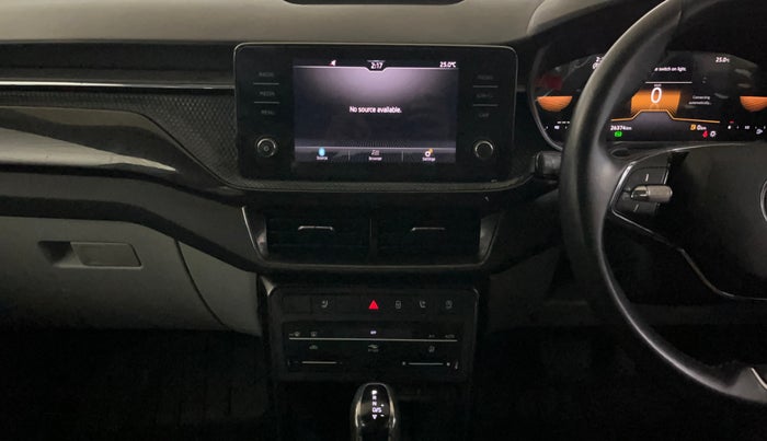 2023 Skoda KUSHAQ STYLE 1.5L TSI DSG (6 AIRBAGS), Petrol, Automatic, 26,315 km, Air Conditioner