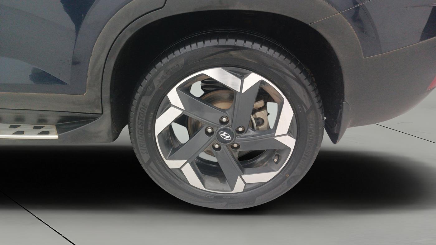2022 Hyundai ALCAZAR 1.5 SIGNATURE (O) AT 6STR, Diesel, Automatic, 54,375 km, Left Rear Wheel
