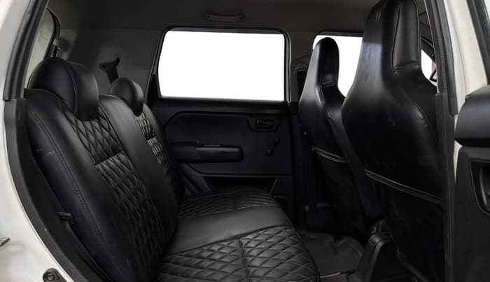 2020 Maruti New Wagon-R LXI CNG 1.0, CNG, Manual, 78,218 km, Right Side Rear Door Cabin