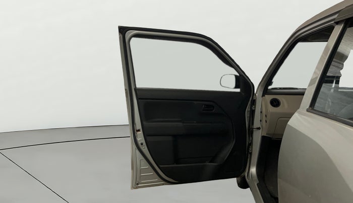 2022 Maruti New Wagon-R LXI 1.0, Petrol, Manual, 13,315 km, LHS Front Door