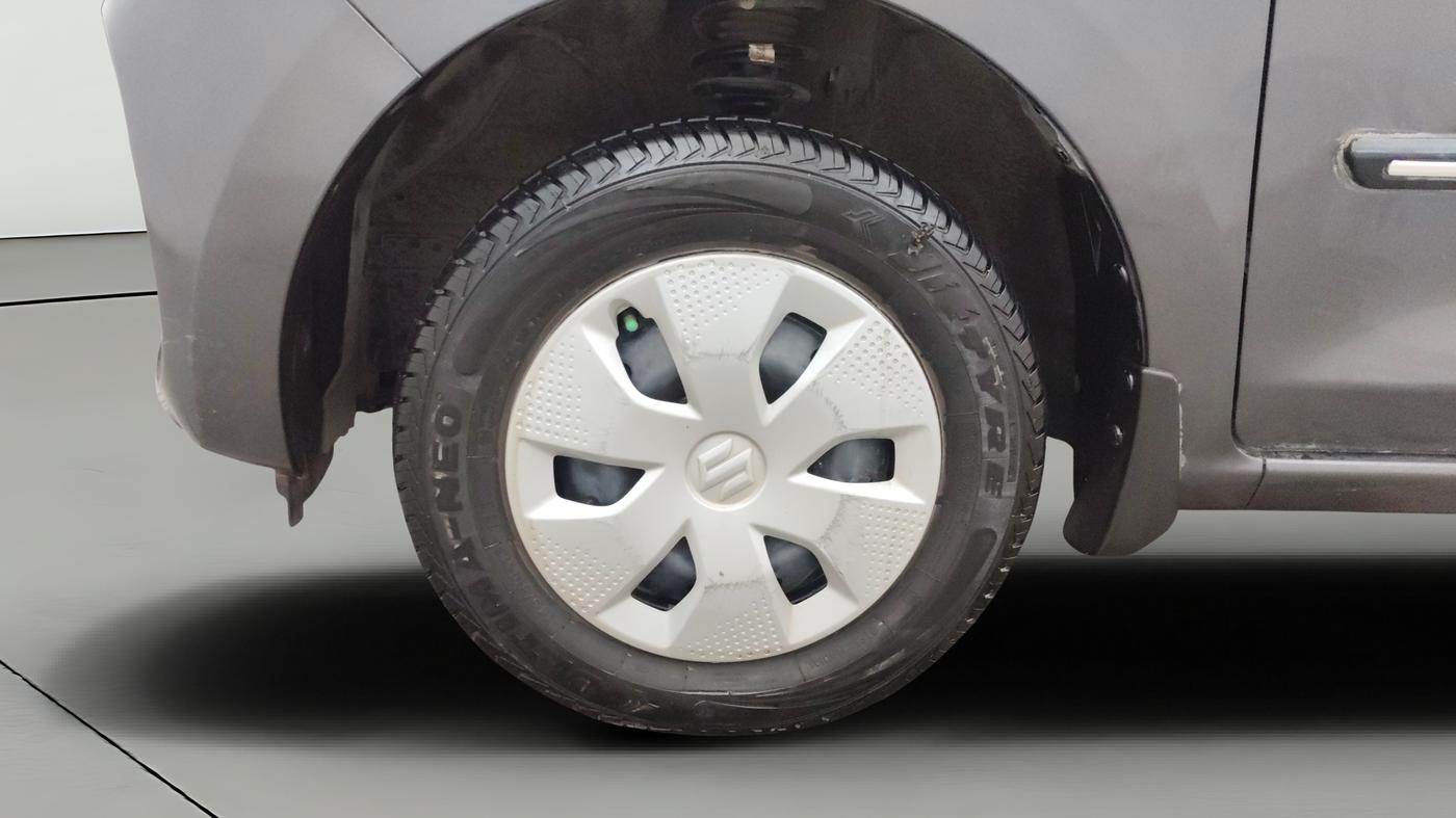 2022 Maruti Alto K10 VXI, Petrol, Manual, 17,295 km, Left Front Wheel