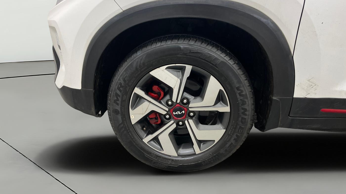 2021 KIA SONET GTX PLUS 1.0 IMT, Petrol, Manual, 27,495 km, Left Front Wheel