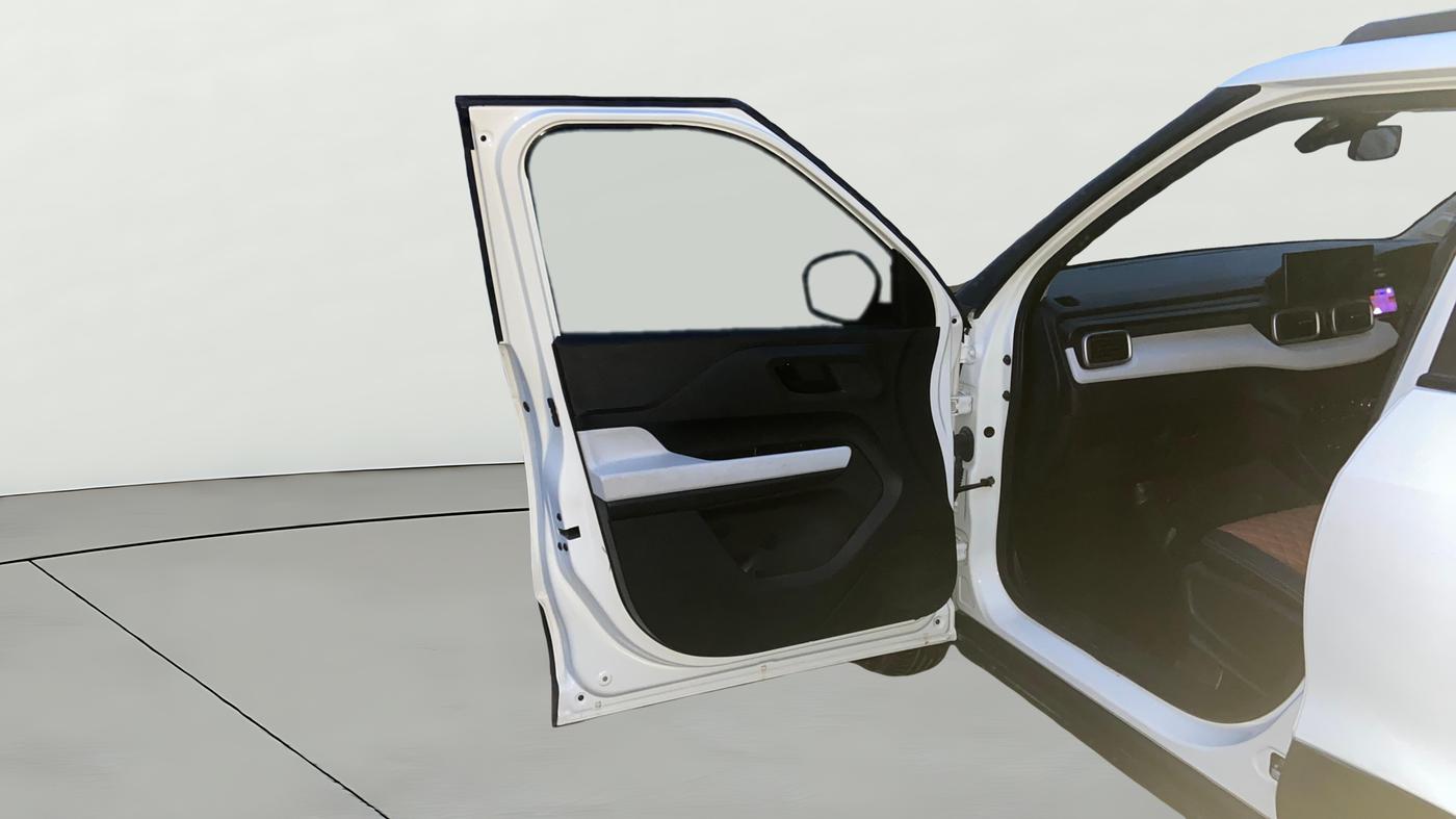 2024 Tata PUNCH ACCOMPLISHED SUNROOF MT, Petrol, Manual, 22,609 km, LHS Front Door