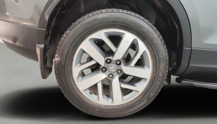 2023 Tata Safari XZ PLUS, Diesel, Manual, 21,229 km, Right Rear Wheel