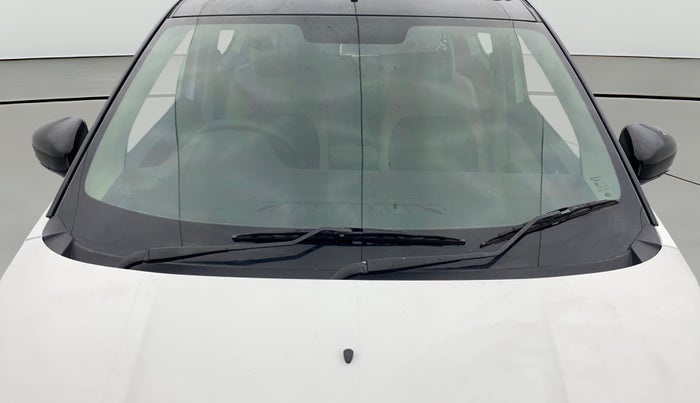 2021 Renault TRIBER RXZ DUAL TONE, Petrol, Manual, 44,431 km, Front Windshield