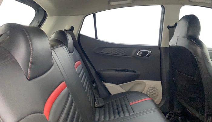 2022 Hyundai GRAND I10 NIOS SPORTZ 1.2 KAPPA VTVT CNG, CNG, Manual, 64,074 km, Right Side Rear Door Cabin