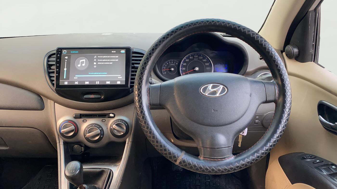 2012 Hyundai i10 MAGNA 1.2, Petrol, Manual, 42,246 km, Steering Wheel Close Up