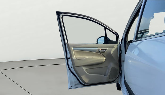 2016 Maruti Ertiga VXI, Petrol, Manual, 28,858 km, LHS Front Door