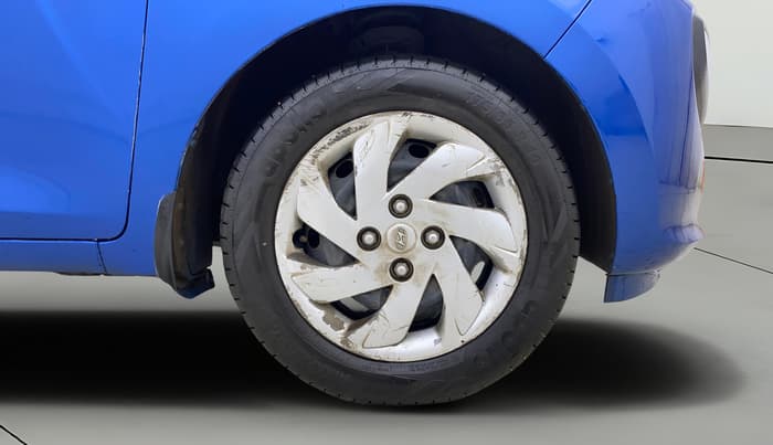 2018 Hyundai NEW SANTRO SPORTZ CNG, CNG, Manual, 1,25,446 km, Right Front Wheel
