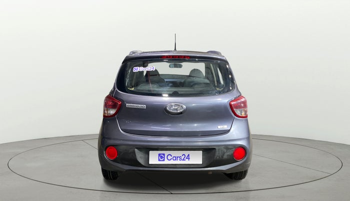 2019 Hyundai Grand i10 MAGNA 1.2 KAPPA VTVT, Petrol, Manual, 8,320 km, Back/Rear