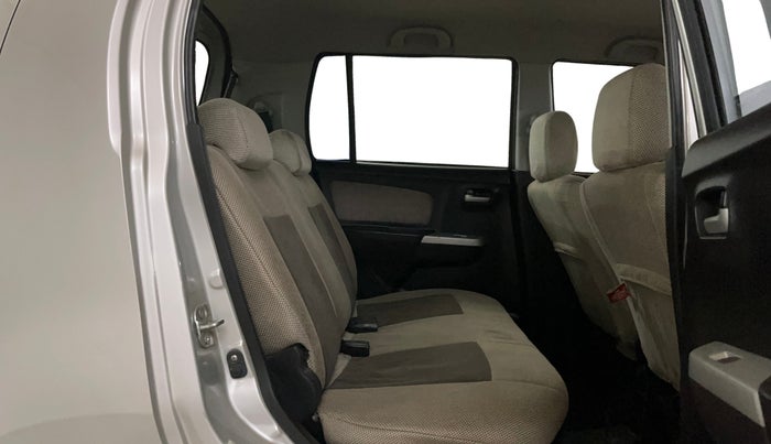 2014 Maruti Wagon R 1.0 VXI, Petrol, Manual, 48,418 km, Right Side Rear Door Cabin