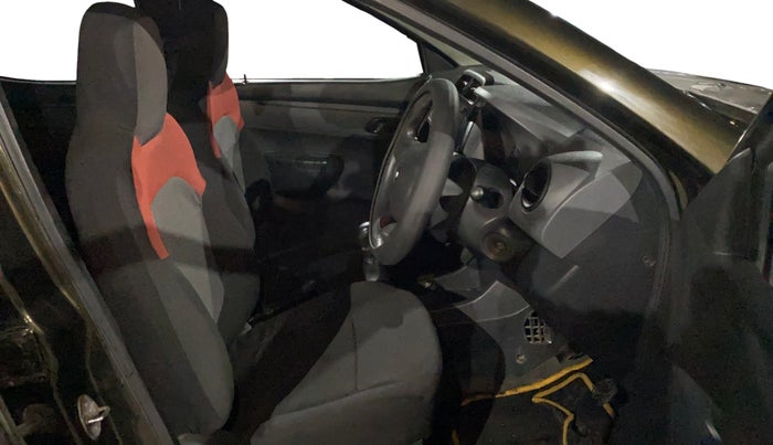 2016 Renault Kwid RXT 0.8, Petrol, Manual, 92,608 km, Right Side Front Door Cabin