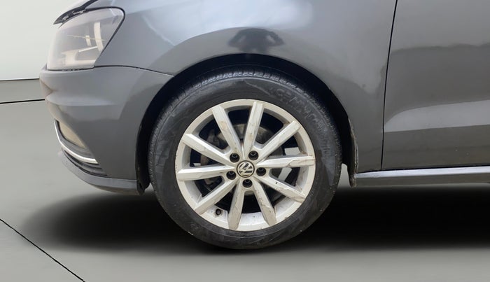 2018 Volkswagen Ameo HIGHLINE PLUS 1.5L AT 16 ALLOY, Diesel, Automatic, 1,09,788 km, Left Front Wheel