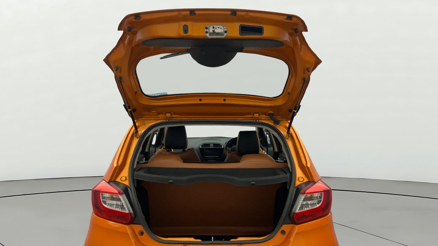 2019 Tata Tiago XZ PLUS PETROL, Petrol, Manual, 31,087 km, Boot Door Open