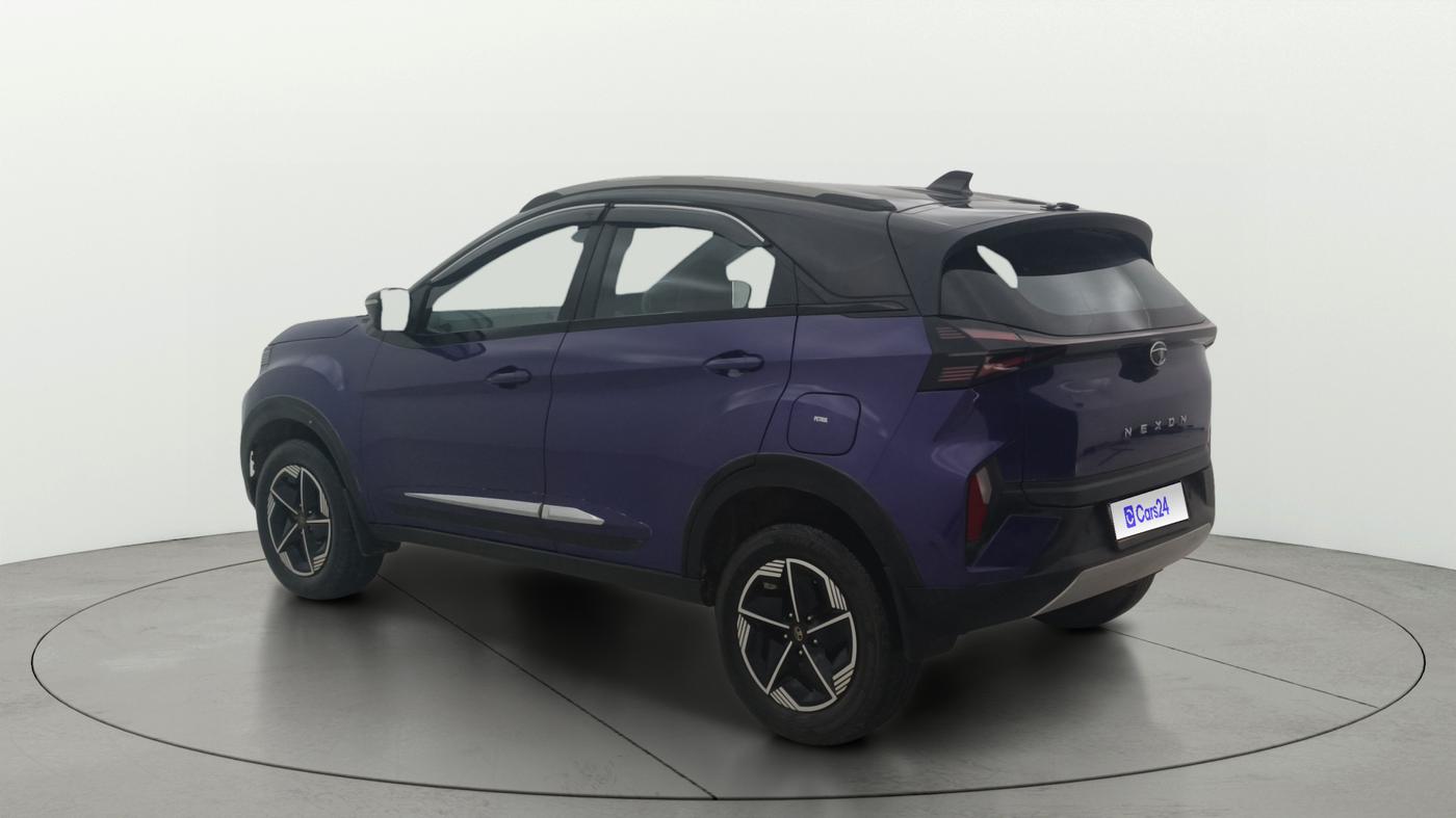 2023 Tata NEXON FEARLESS PURPLE + SUNROOF DUAL TONE 1.2 PETROL, Petrol, Manual, 25,480 km, Left Back Diagonal