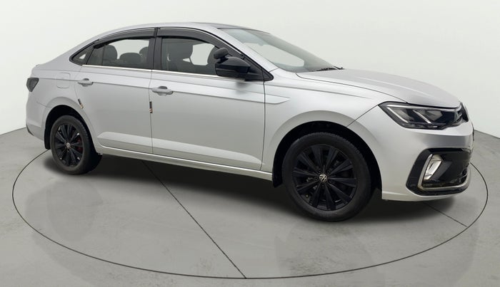 2022 Volkswagen VIRTUS HIGHLINE TSI 1.0 AT, Petrol, Automatic, 42,682 km, Right Front Diagonal