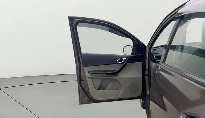 2017 Tata Tiago XZ PETROL, Petrol, Manual, 90,054 km, LHS Front Door