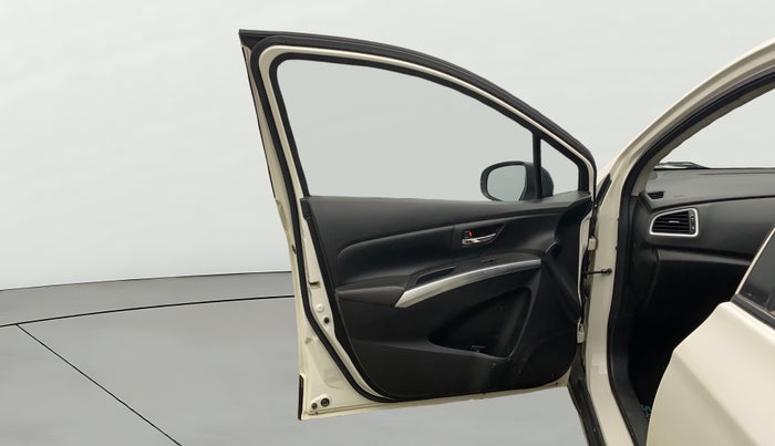 2020 Maruti S Cross ALPHA 1.5, Petrol, Manual, 39,225 km, LHS Front Door