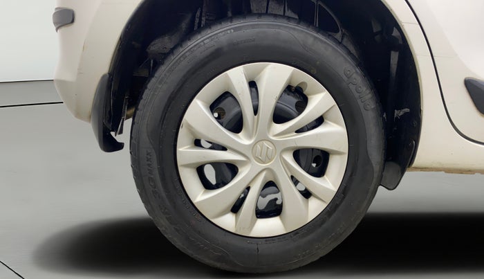 2020 Maruti Swift VXI, Petrol, Manual, 28,017 km, Right Rear Wheel