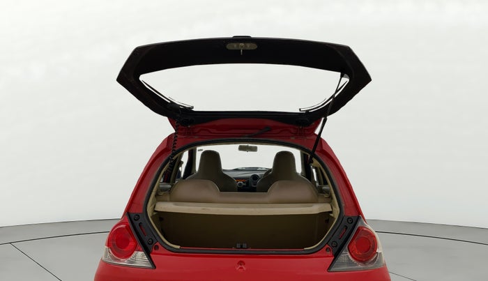 2013 Honda Brio S MT, Petrol, Manual, 67,800 km, Boot Door Open