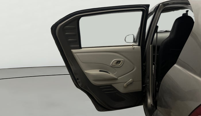 2017 Datsun Redi Go T (O), Petrol, Manual, 42,661 km, LHS Rear Door