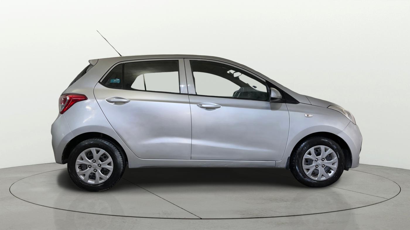 2015 Hyundai Grand i10 MAGNA 1.2 KAPPA VTVT, Petrol, Manual, 96,525 km, Right Side View