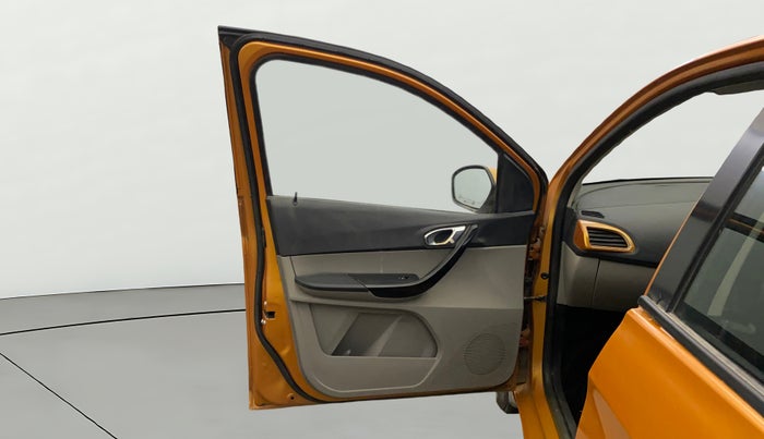 2016 Tata Tiago XZ DIESEL, Diesel, Manual, 77,558 km, LHS Front Door