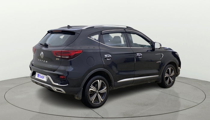 2023 MG ASTOR SHARP 1.5 CVT, Petrol, Automatic, 13,740 km, Right Back Diagonal