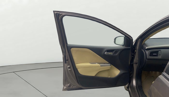 2015 Honda City 1.5L I-VTEC V MT, Petrol, Manual, 1,17,265 km, LHS Front Door