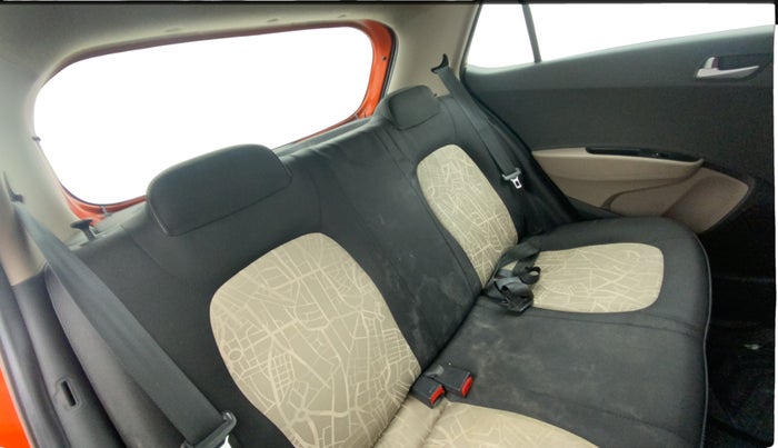 2018 Hyundai Grand i10 SPORTZ (O) 1.2 KAPPA VTVT, Petrol, Manual, 37,985 km, Right Side Rear Door Cabin