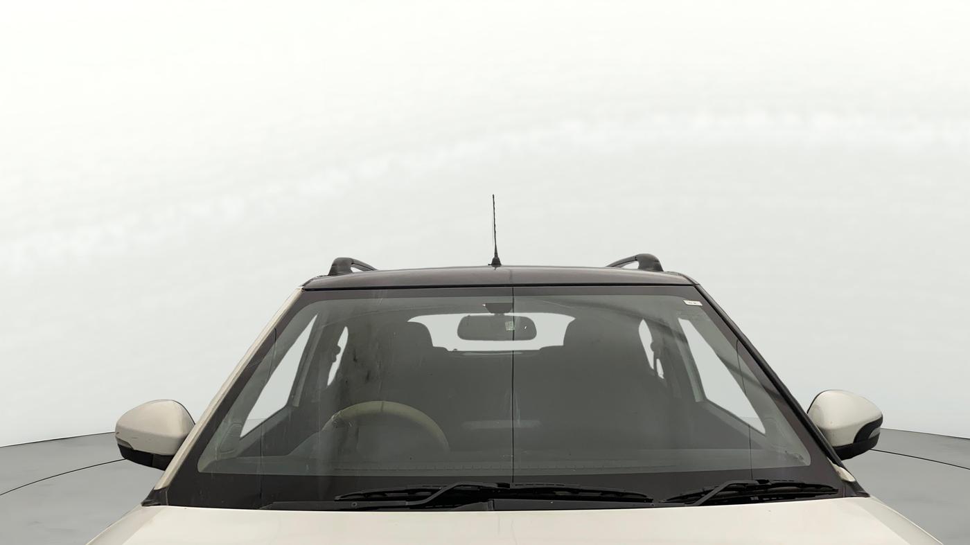 2022 Tata PUNCH ACCOMPLISHED MT, Petrol, Manual, 52,691 km, Front Windshield