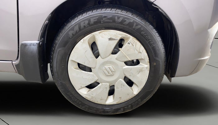 2017 Maruti Celerio ZXI, Petrol, Manual, 60,420 km, Right Front Wheel