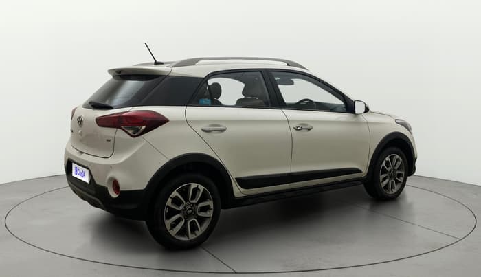 2016 Hyundai i20 Active 1.2 SX, Petrol, Manual, 7,007 km, Right Back Diagonal