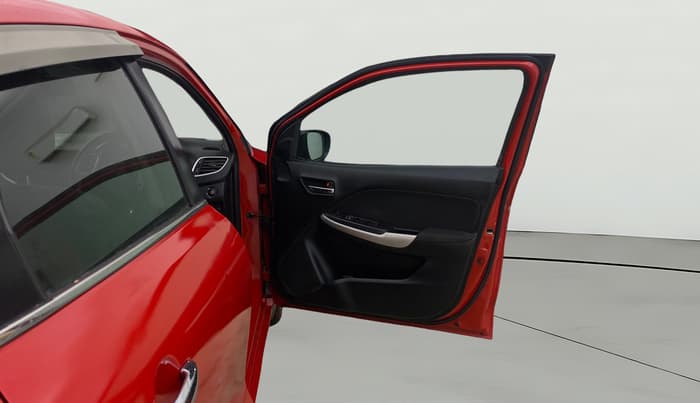 2018 Maruti Baleno ZETA CVT PETROL 1.2, Petrol, Automatic, 1,23,992 km, RHS Front Door