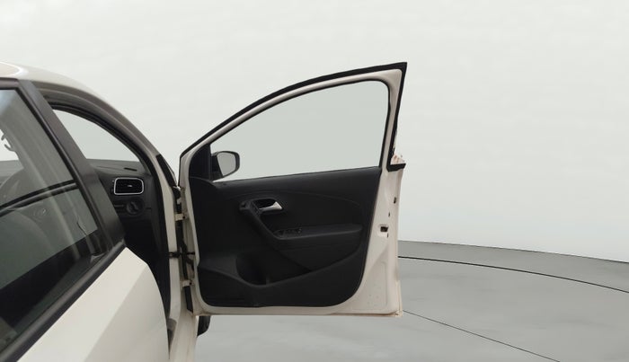 2017 Volkswagen Polo GT TSI AT, Petrol, Automatic, 61,917 km, RHS Front Door