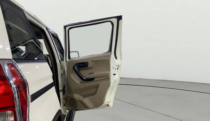 2022 Mahindra BOLERO NEO N 8, Diesel, Manual, 62,908 km, RHS Rear Door