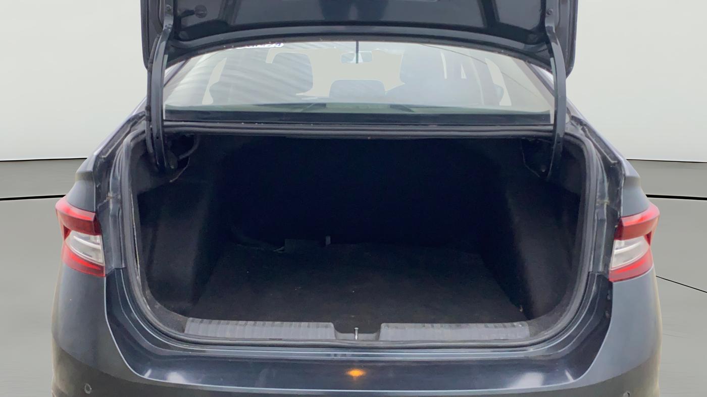 2022 Skoda SLAVIA ACTIVE 1.0L TSI MT, Petrol, Manual, 59,236 km, Boot Open Zoomed View