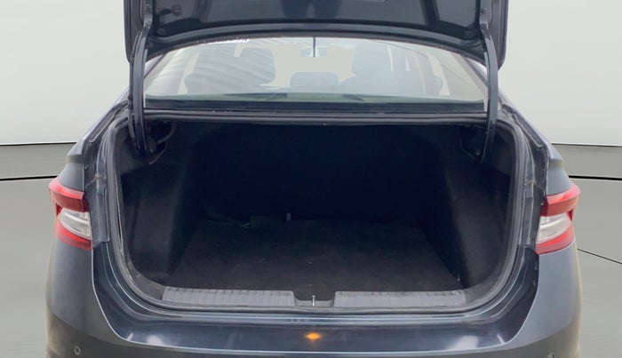 2022 Skoda SLAVIA ACTIVE 1.0L TSI MT, Petrol, Manual, 59,236 km, Boot Open Zoomed View