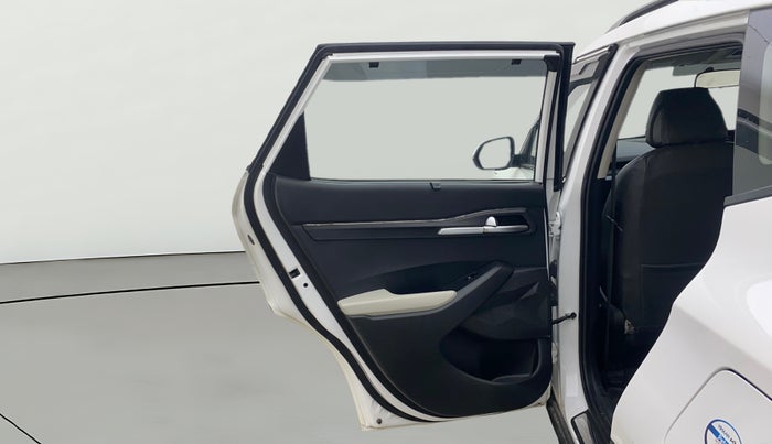 2021 KIA SELTOS HTK PLUS 1.5 IMT, Petrol, Manual, 17,083 km, LHS Rear Door