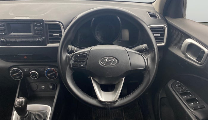 2021 Hyundai VENUE S 1.2, Petrol, Manual, 44,718 km, Steering Wheel Close Up