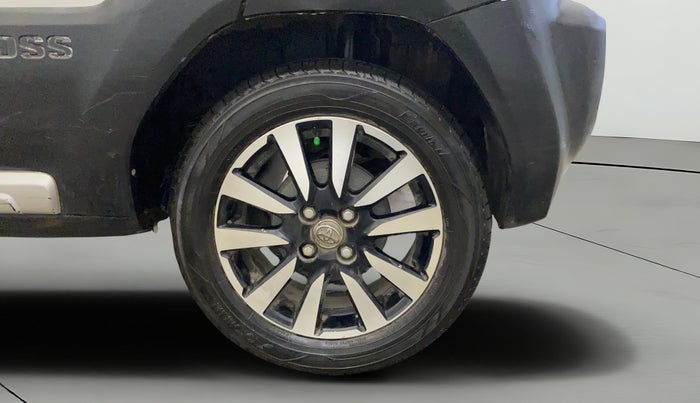 2015 Toyota Etios CROSS 1.2 G, Petrol, Manual, 70,549 km, Left Rear Wheel
