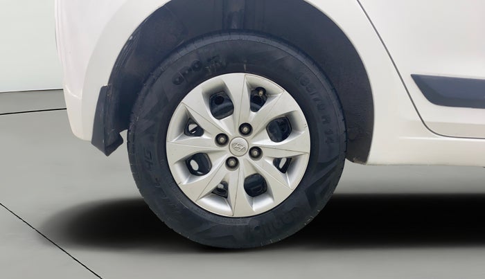 2015 Hyundai Elite i20 SPORTZ 1.2, Petrol, Manual, 67,755 km, Right Rear Wheel