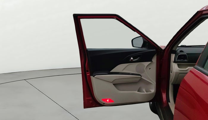 2019 Mahindra XUV300 W8 1.5 DIESEL AMT, Diesel, Automatic, 84,929 km, LHS Front Door