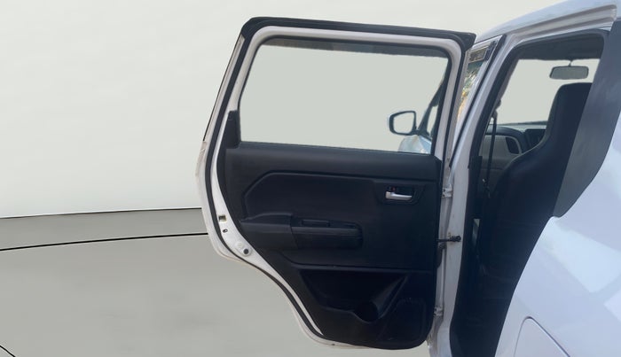 2023 Maruti New Wagon-R VXI CNG 1.0, CNG, Manual, 57,300 km, LHS Rear Door