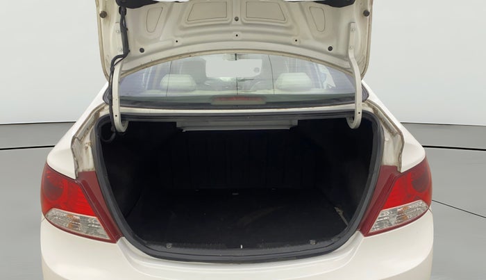 2013 Hyundai Verna FLUIDIC 1.6 VTVT SX, Petrol, Manual, 98,826 km, Boot Open Zoomed View