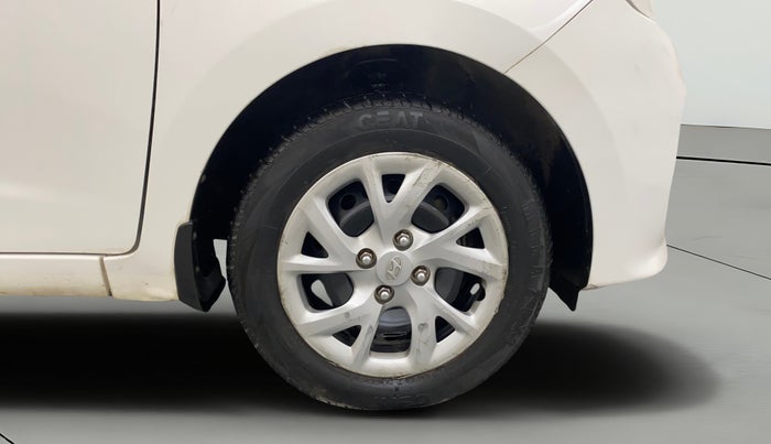 2017 Hyundai Grand i10 SPORTZ 1.2 KAPPA VTVT, Petrol, Manual, 18,097 km, Right Front Wheel