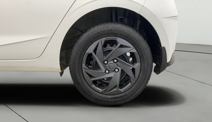 2023 Hyundai NEW I20 MAGNA 1.2 MT, Petrol, Manual, 27,146 km, Left Rear Wheel